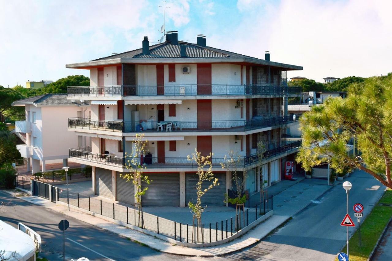 Todaro Bibione Buitenkant foto